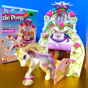 MY LITTLE PONY G2 VTG 1997 WEDDING CHAPEL WITH DAINTY DOVE PLAYSET  ORIGINAL BOX